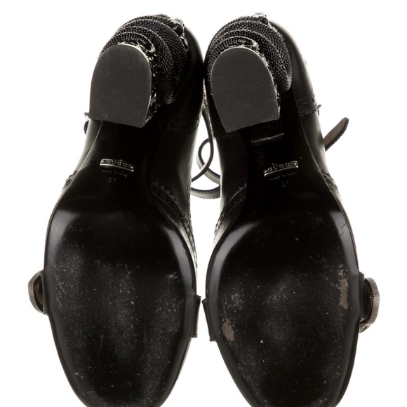 🔥Gucci Shoes 🔥 Special Edition - Picture 5 of 5